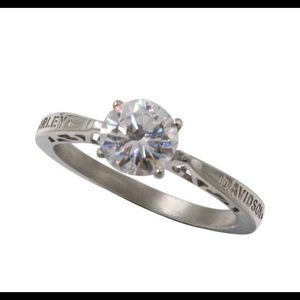 🌹HD Diamond like ring